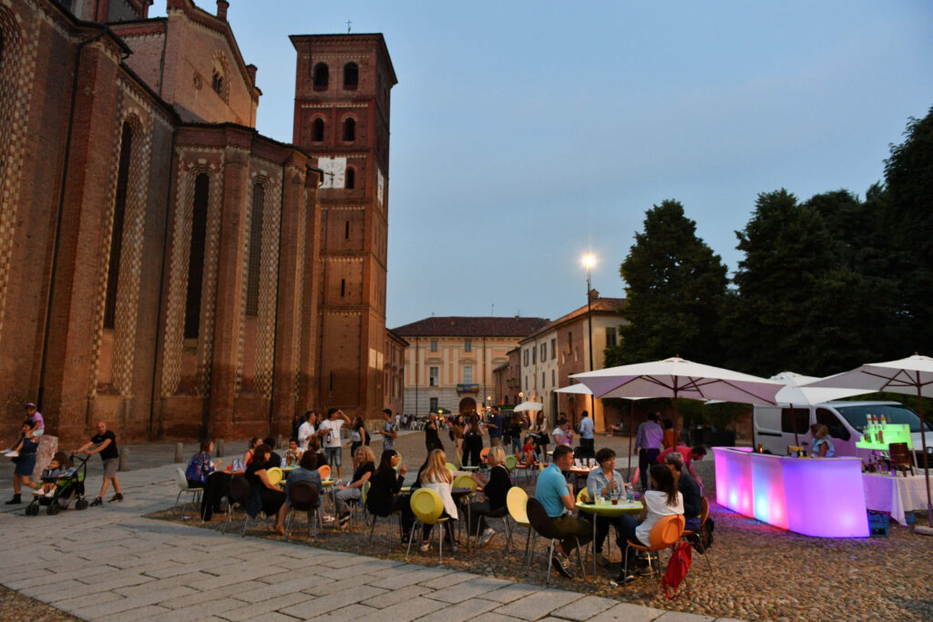 Gustadòm Piazza Cattedrale - Rione Cattedrale Asti